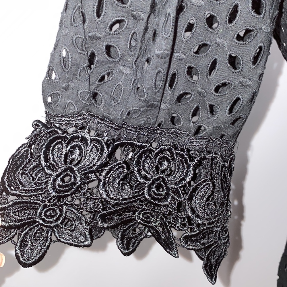Flower Lace Eyelet Top - Picture 5 of 5